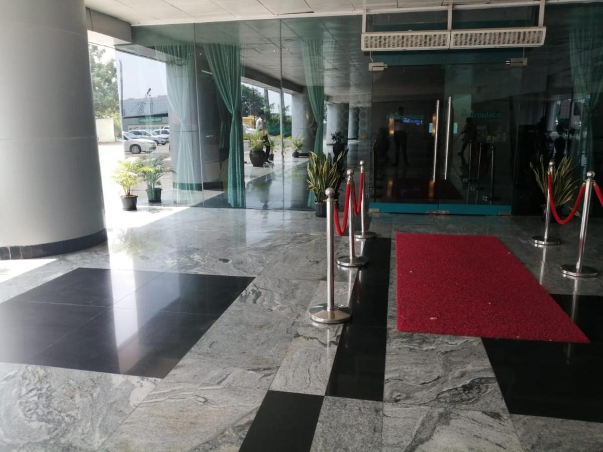 The Metroplace Hotels Inside Ascendas It Park Taramani Madras Buitenkant foto