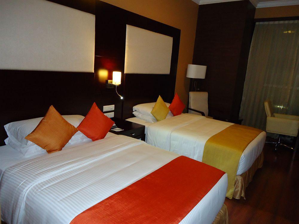 The Metroplace Hotels Inside Ascendas It Park Taramani Madras Buitenkant foto