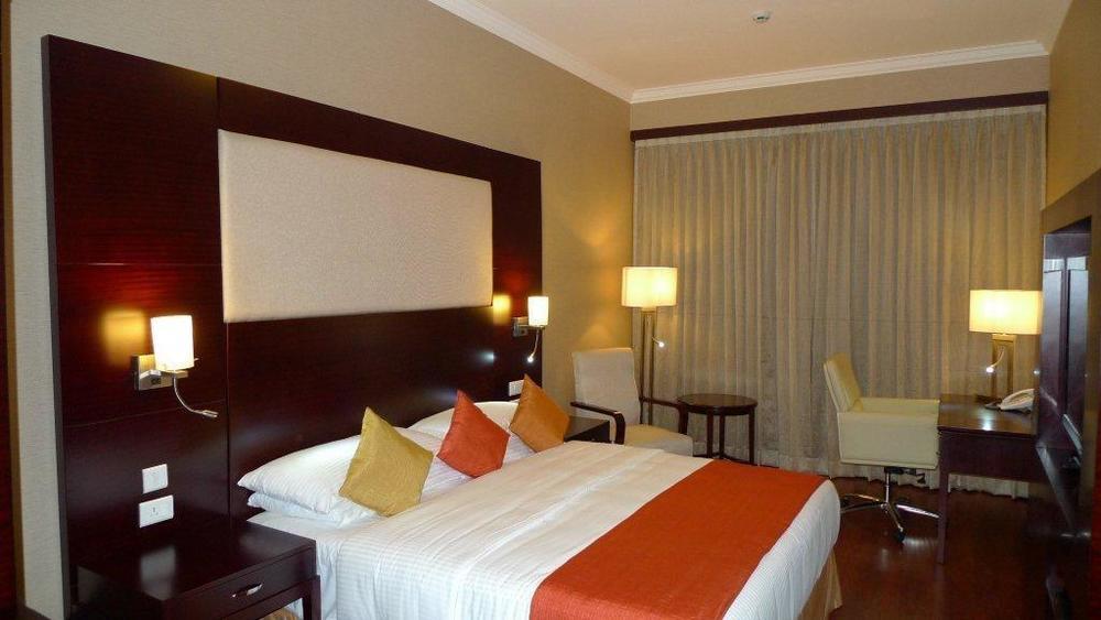 The Metroplace Hotels Inside Ascendas It Park Taramani Madras Buitenkant foto