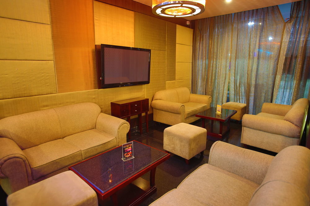 The Metroplace Hotels Inside Ascendas It Park Taramani Madras Buitenkant foto